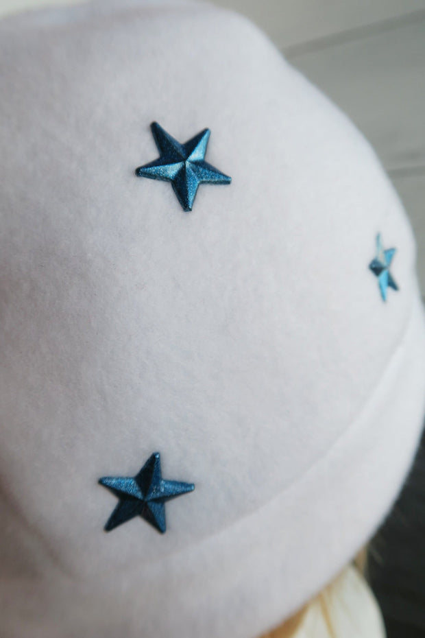 Jojo's Bizarre Adventure x Steel Ball Run Inspired Star Fleece and Metal Stars Hats